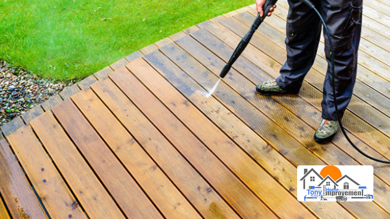Power Washing your Deck – Tony da Silva Services